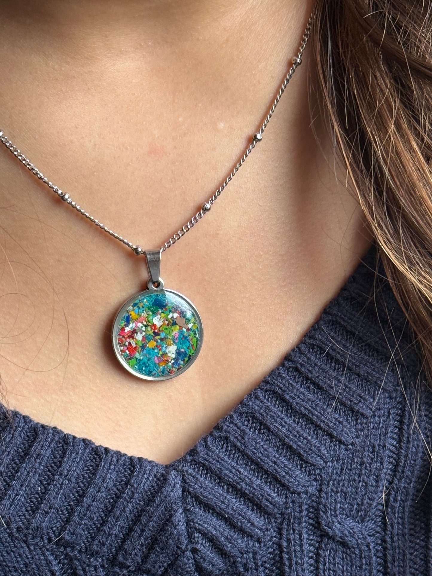 Cerulian (Round Pendant)