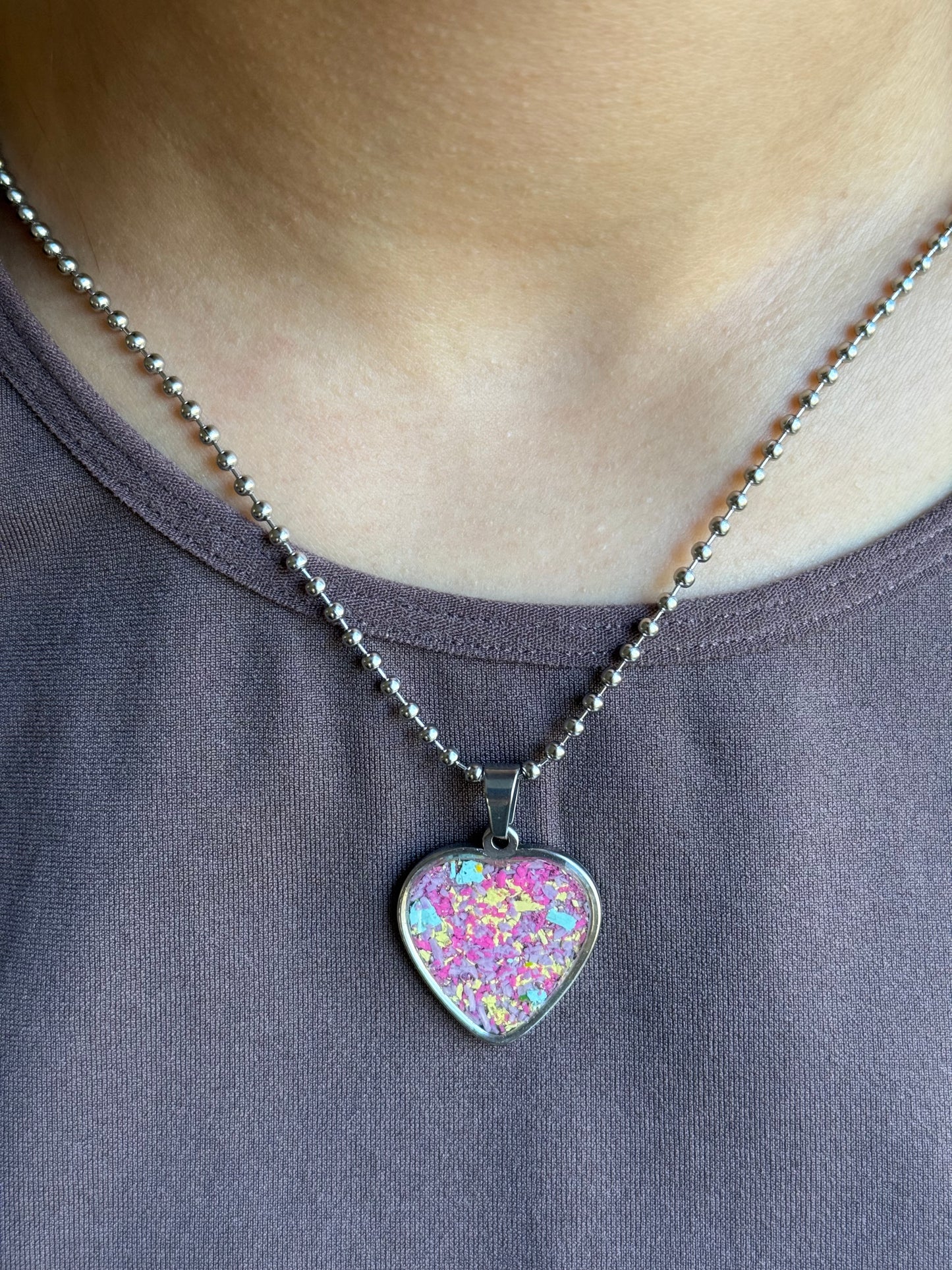 Medium Joy Heart Pendant (Glow)