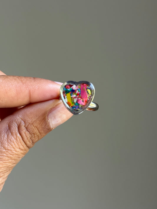 Crayon Heart Ring (Multicolor)