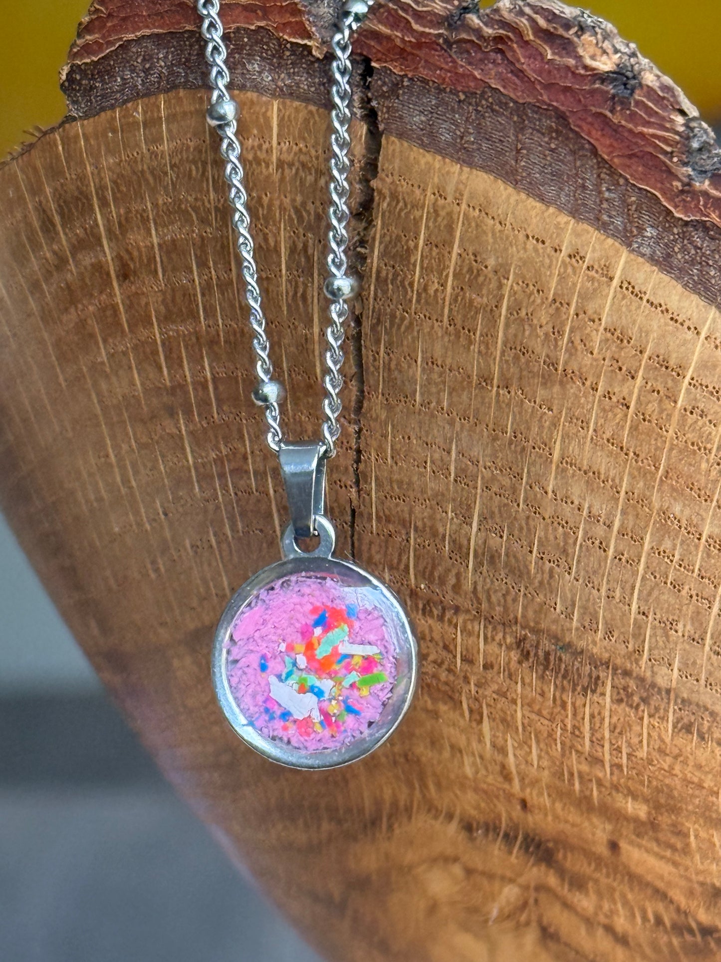 Orbis Pendant (Thistle Mix)