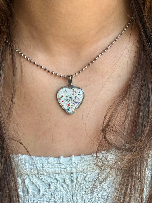 Freckled Heart Pendant (White)