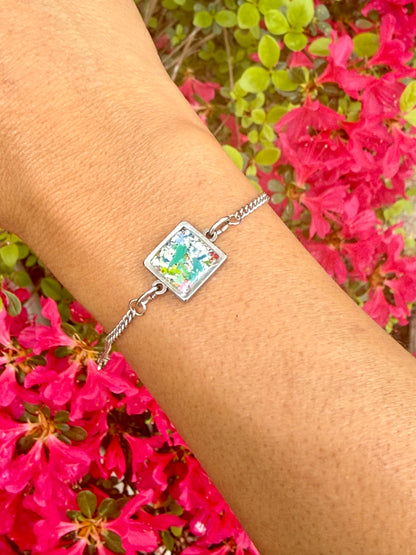 Clover Delta Bracelet