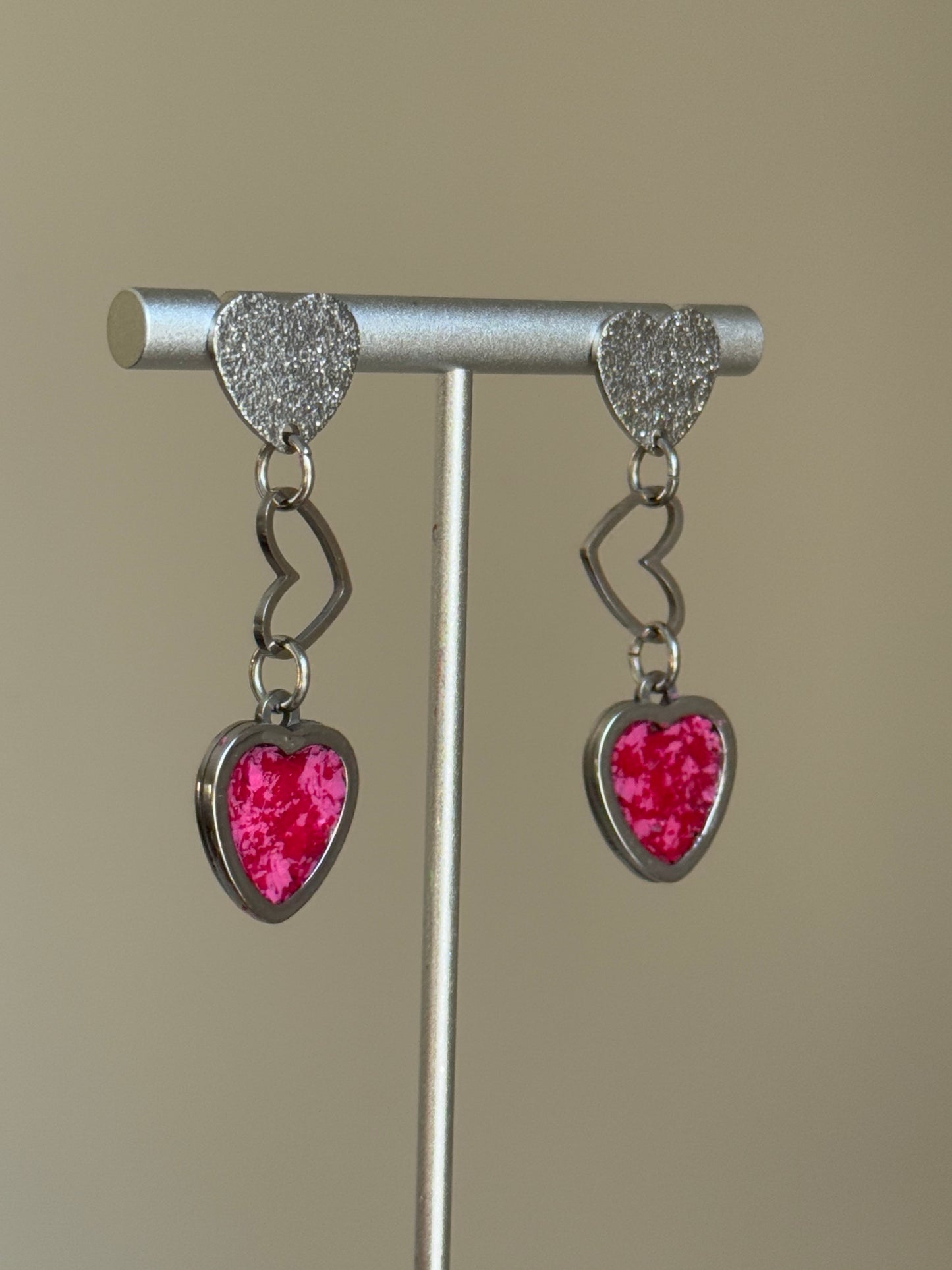 Hanging Hearts (Pink & Red)