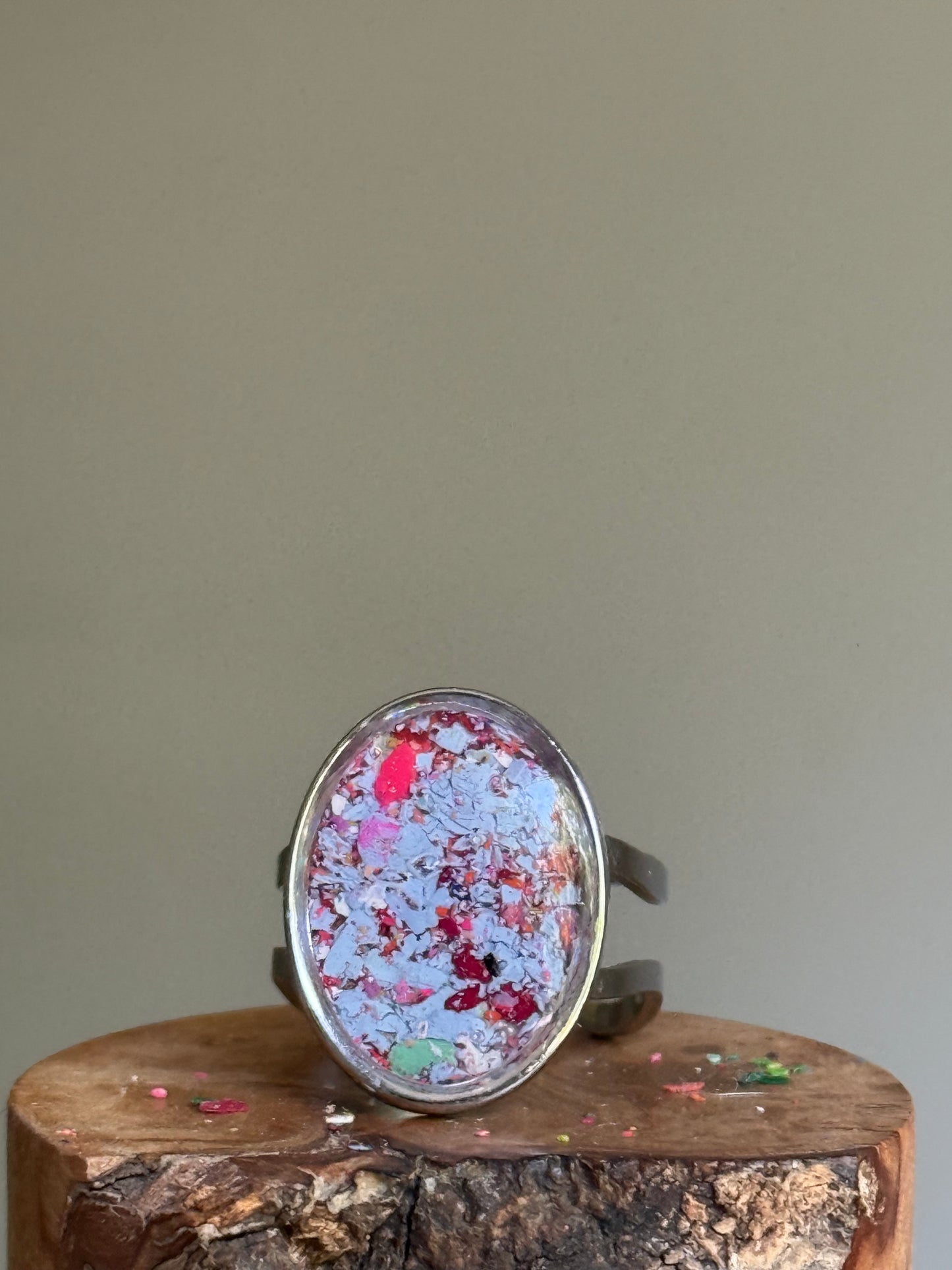 Dreamy Oval Ring