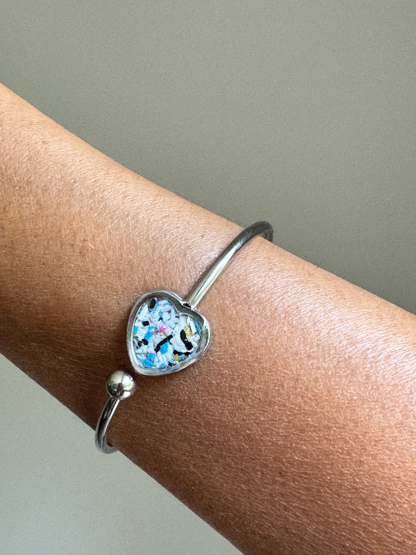 Heart Cuff Bracelet (Blue Parakeet)