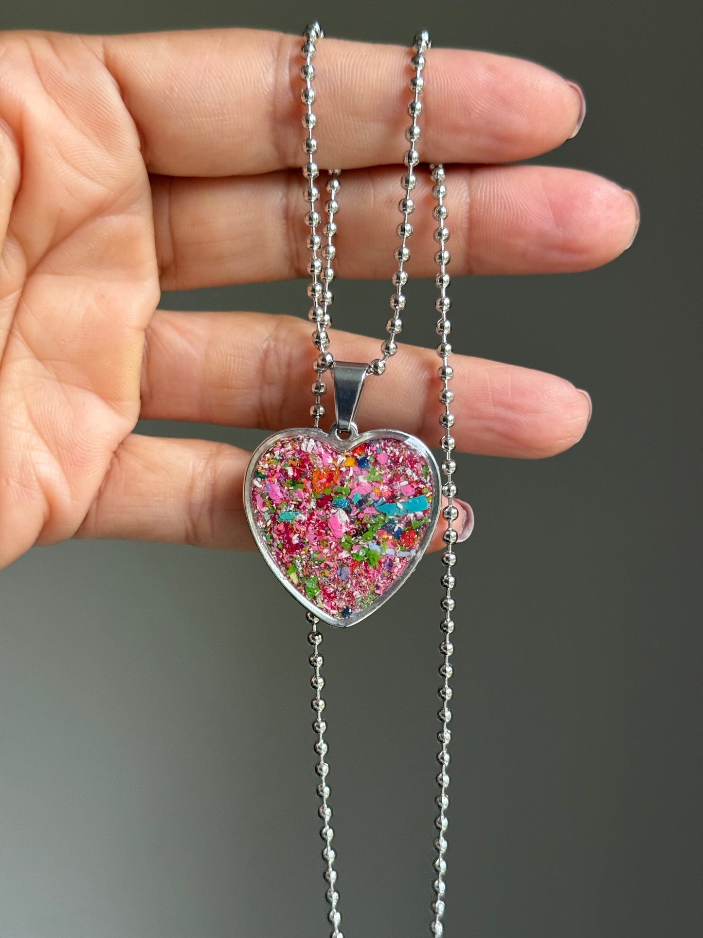 Joy Heart Pendant (Large - Bright Berry)