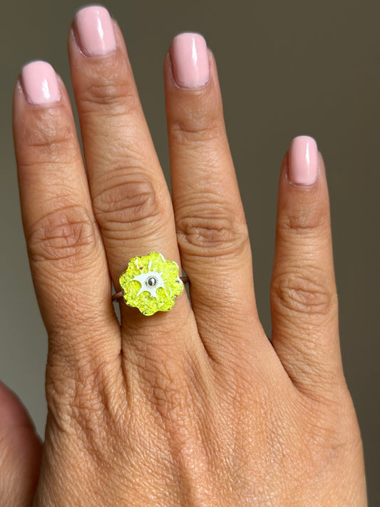 Crayon Blooms Ring (Neon Yellow)