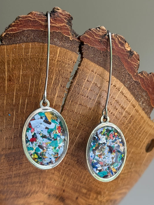 dark colors oval lightweight earrings.  crayon jewelry by crayonfetti