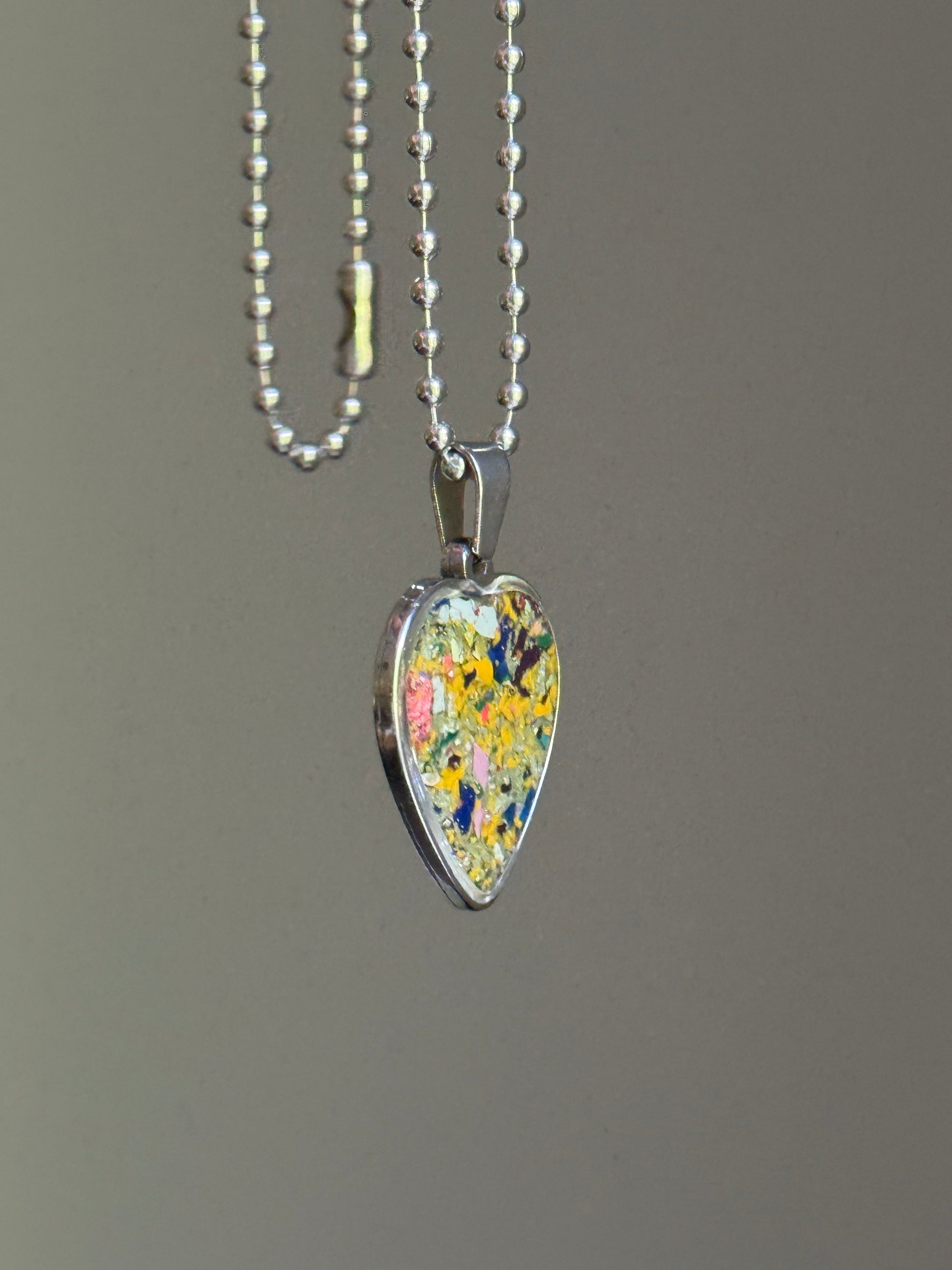 From our Atlanta studio to your collection. Every crayon heart pendant is uniquely co-created. Discover crayon jewelry by Crayonfetti. 