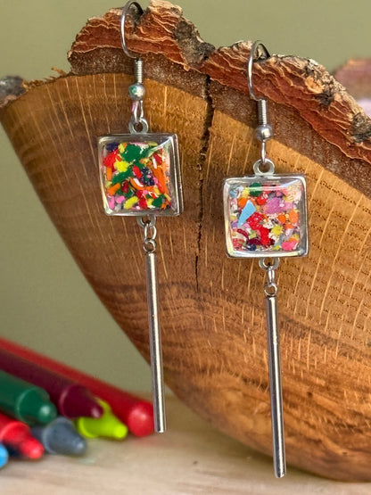 Viva Dangling Delta Earrings