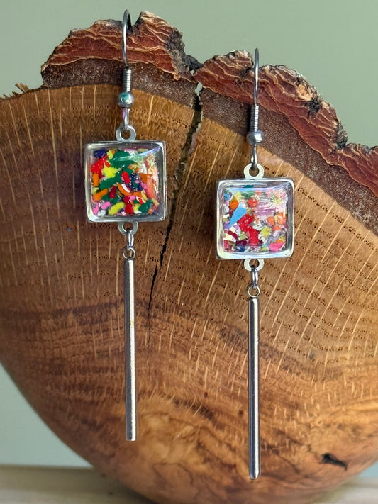 Viva Dangling Delta Earrings