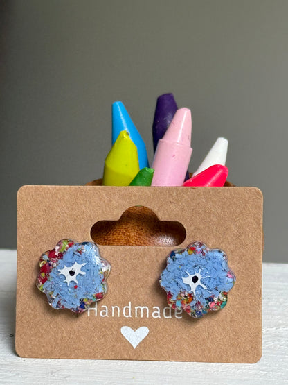 Crayon Blooms (Freckled Light Blue)