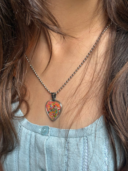 Medium Joy Crayon Heart Pendant (Georgia Peach)