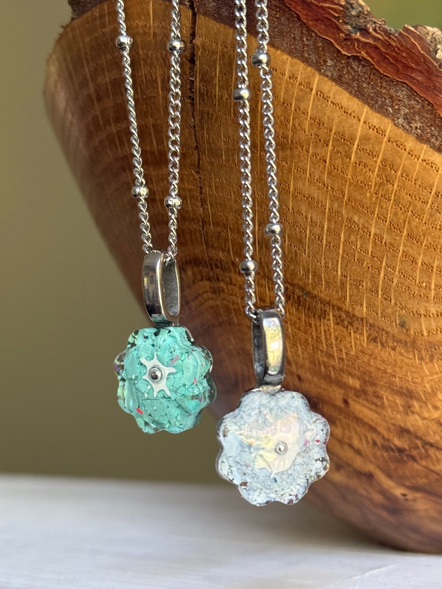 Crayon Bloom Pendant (Light Turquoise)