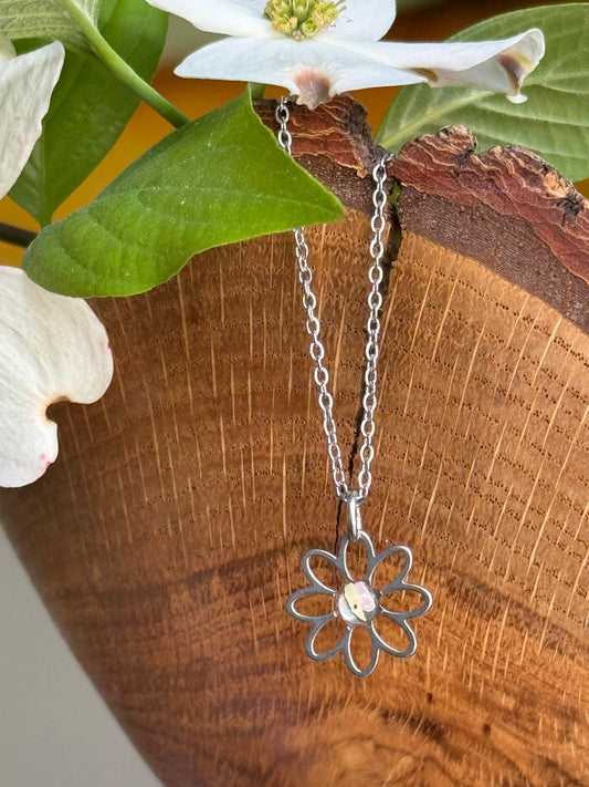 Open Flower Necklace (Yellow Pink)