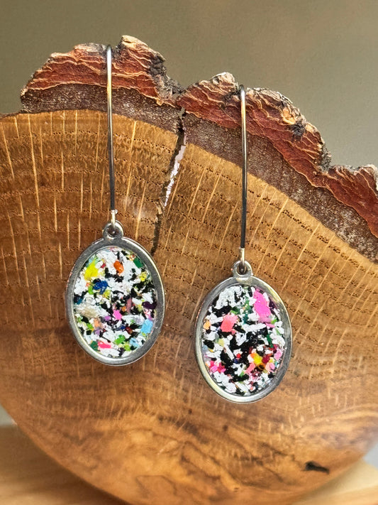 Rainbow Web (Oval Hook Earrings)