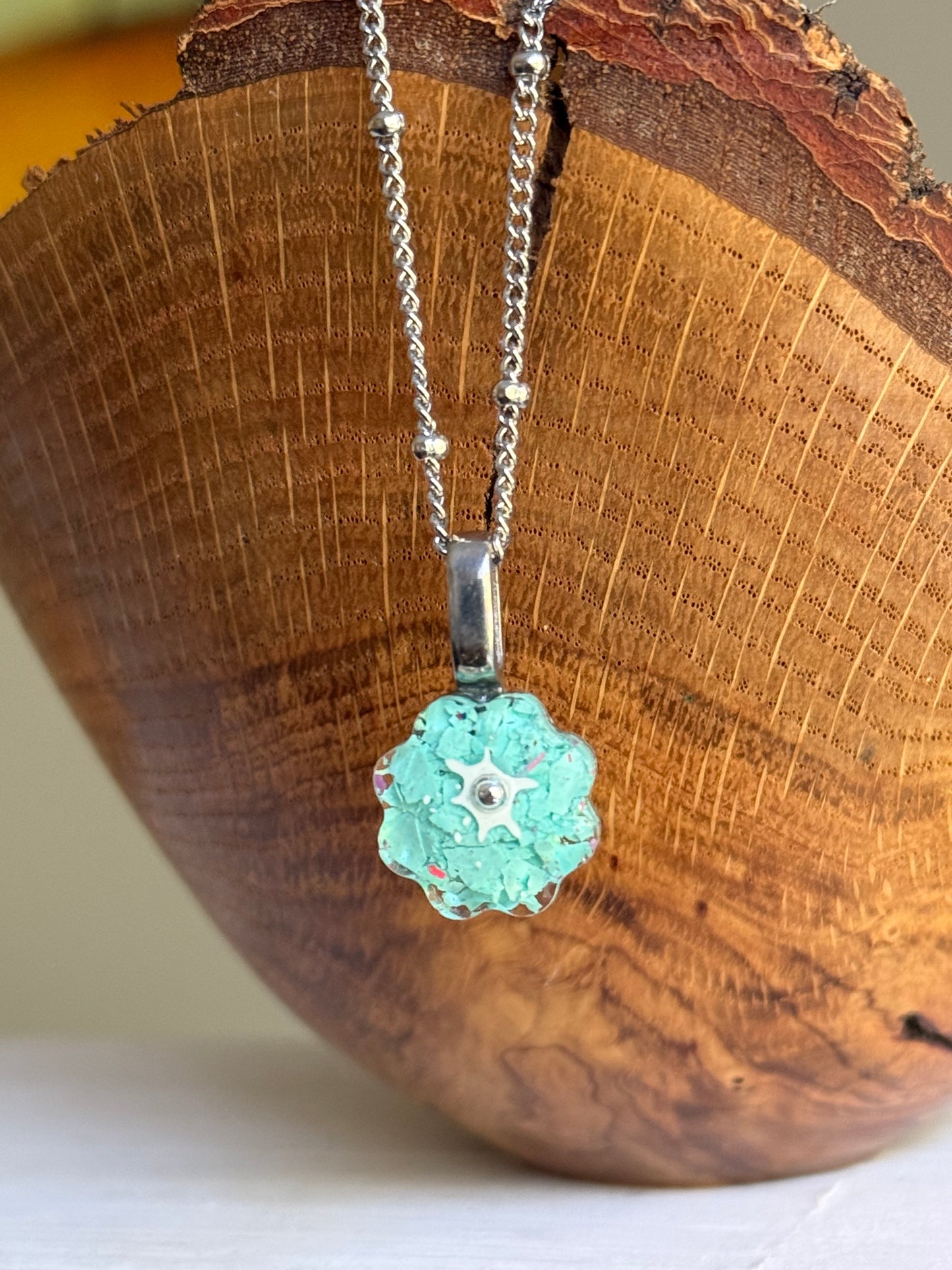 Crayon Bloom Pendant (Light Turquoise)