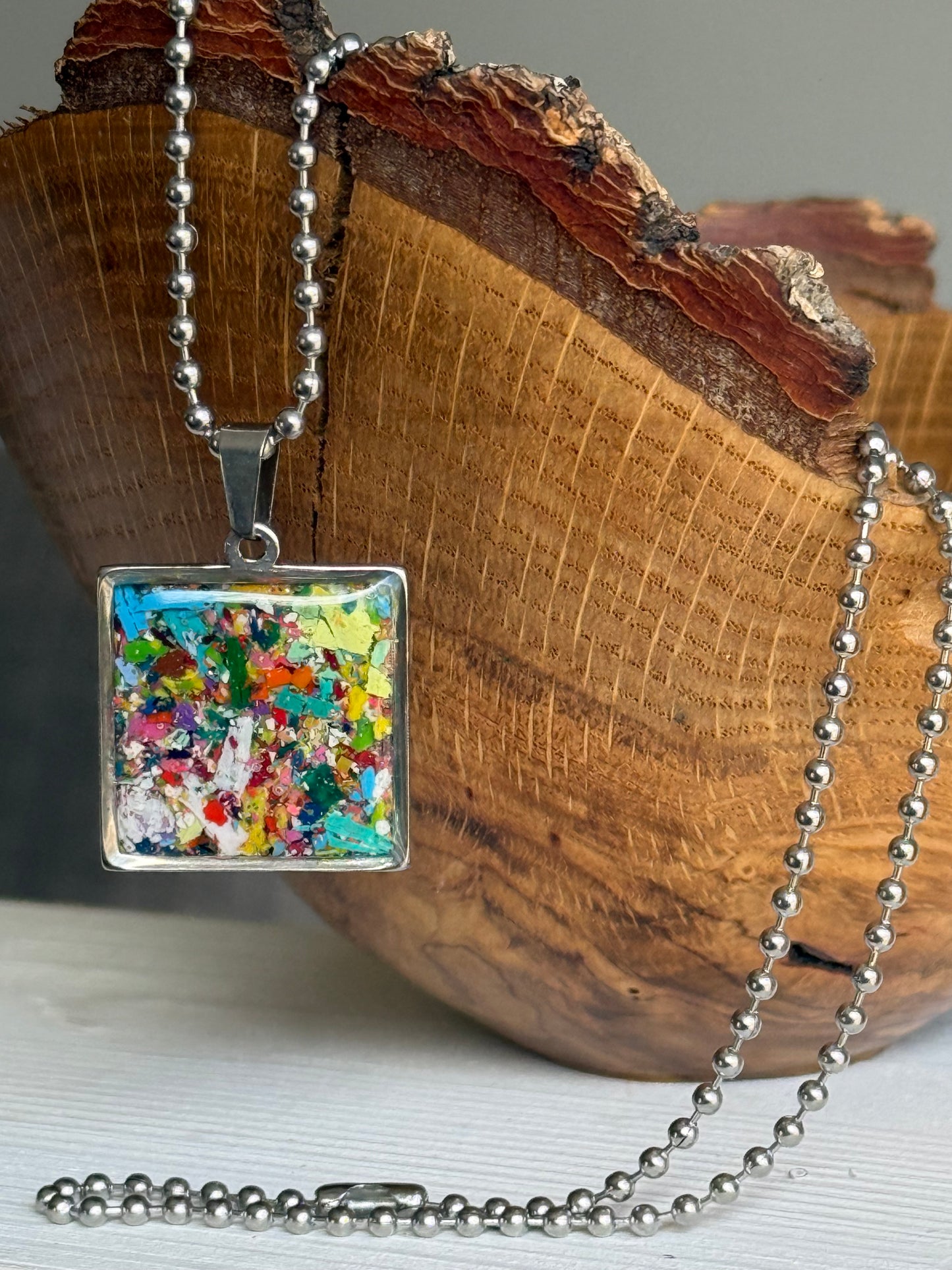 Daydream (Square Pendant)