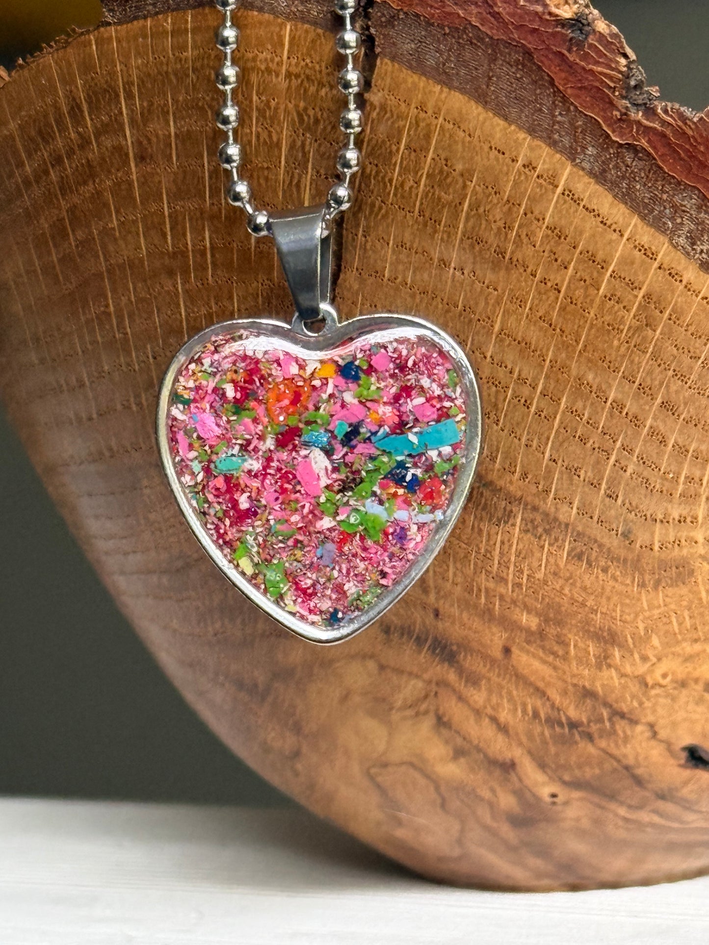 Joy Heart Pendant (Large - Bright Berry)