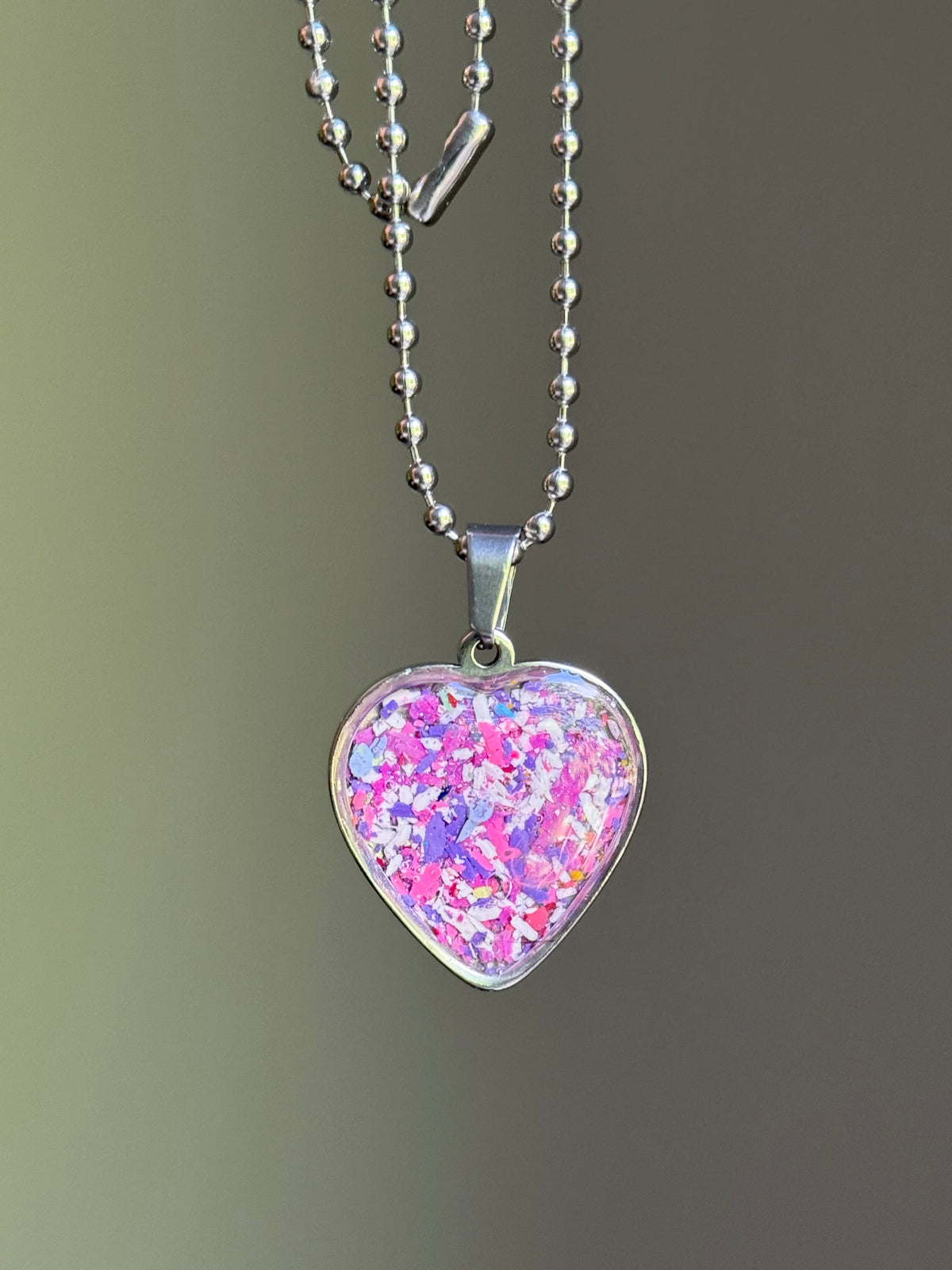 heart necklace gift-ready packaging presentation. Crayon jewelry by Crayonfetti, mother-daughter based in Atlanta.