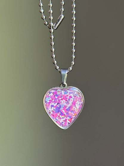 heart necklace gift-ready packaging presentation. Crayon jewelry by Crayonfetti, mother-daughter based in Atlanta.