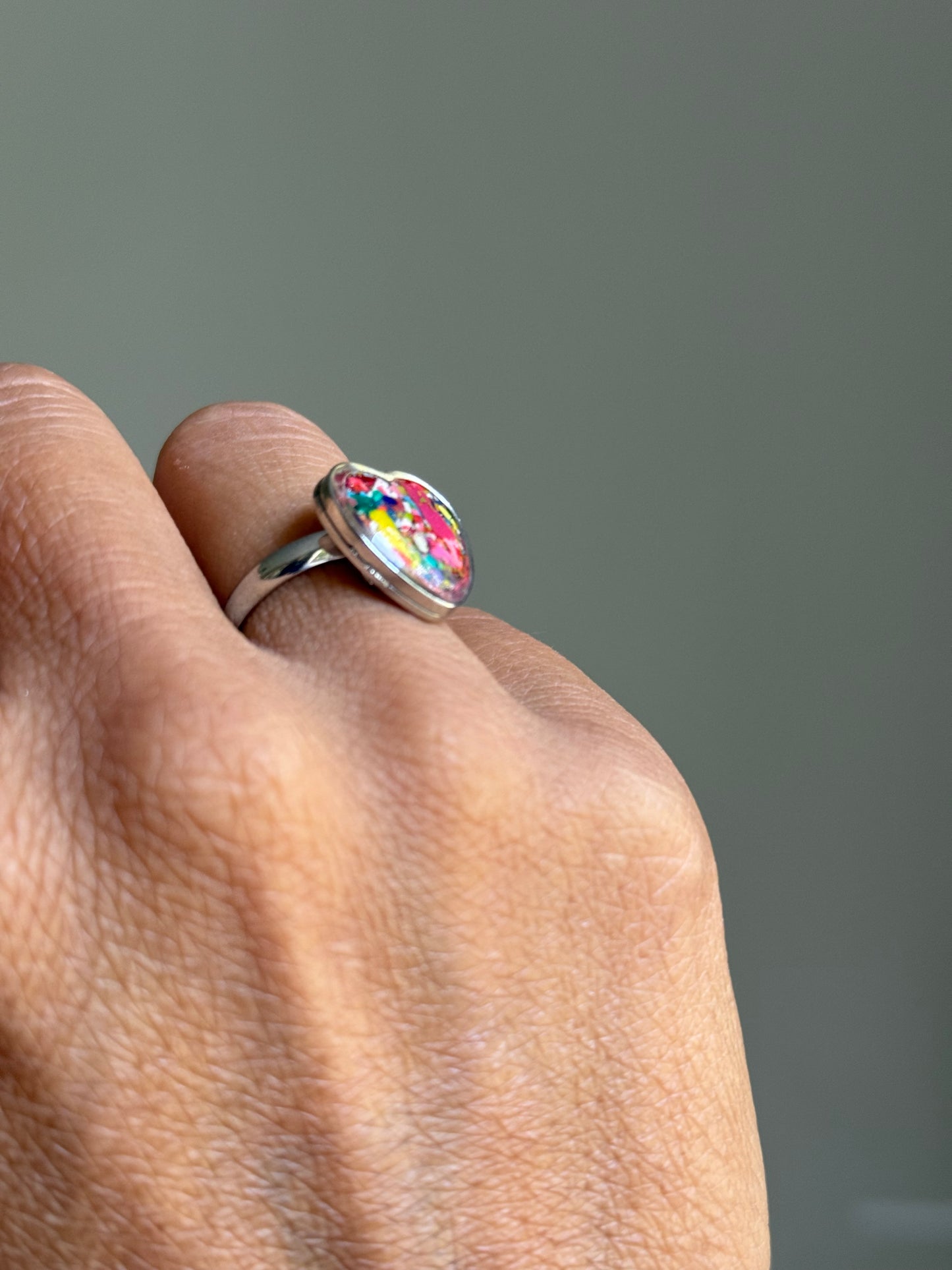 Crayon Heart Ring (Multicolor)