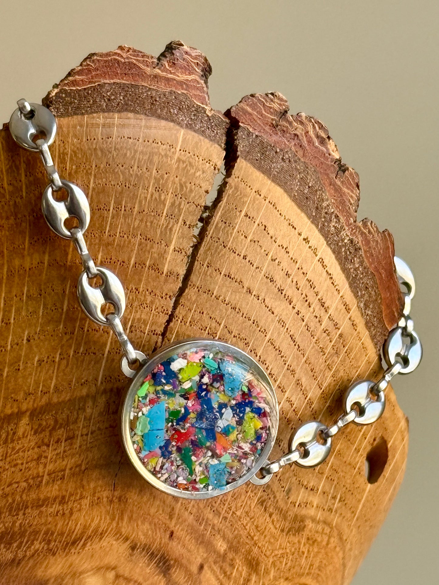 Enamórese del verde azulado 