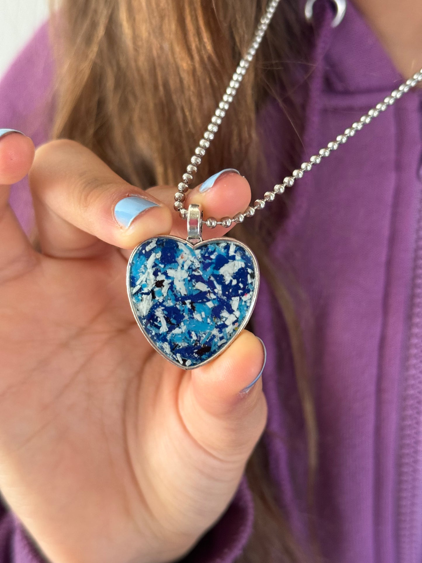 Blue Hues 💙 - Heart Pendant