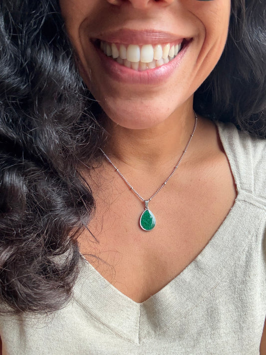 Gota Pendant (Metallic Emerald Green)