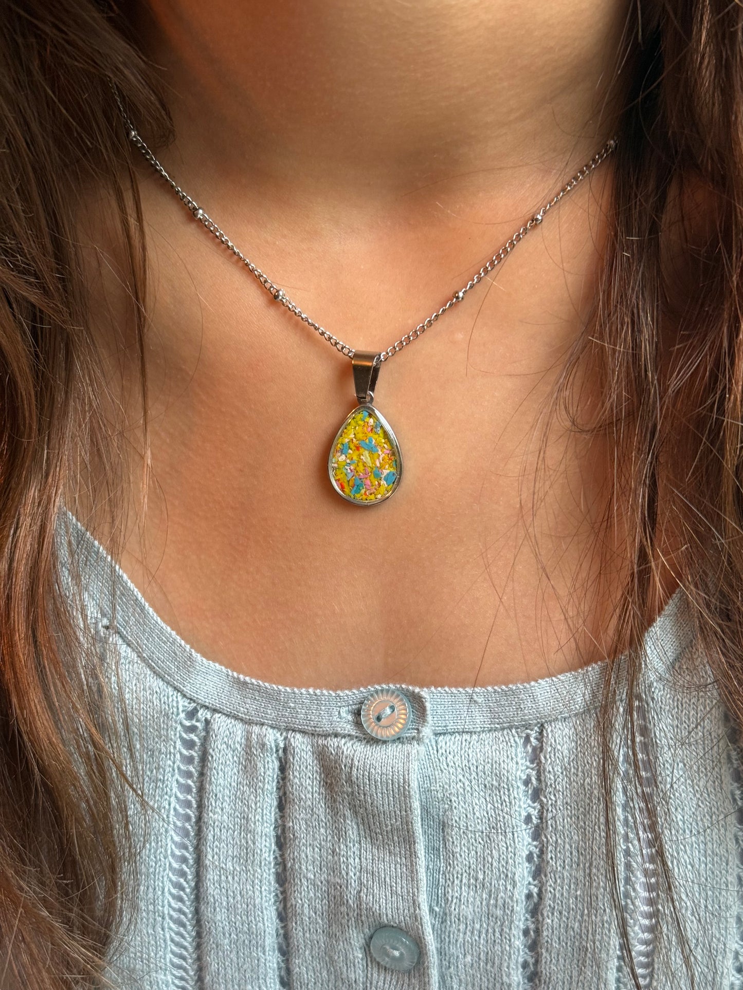 Gota Pendant (Clear Sunny Skies)