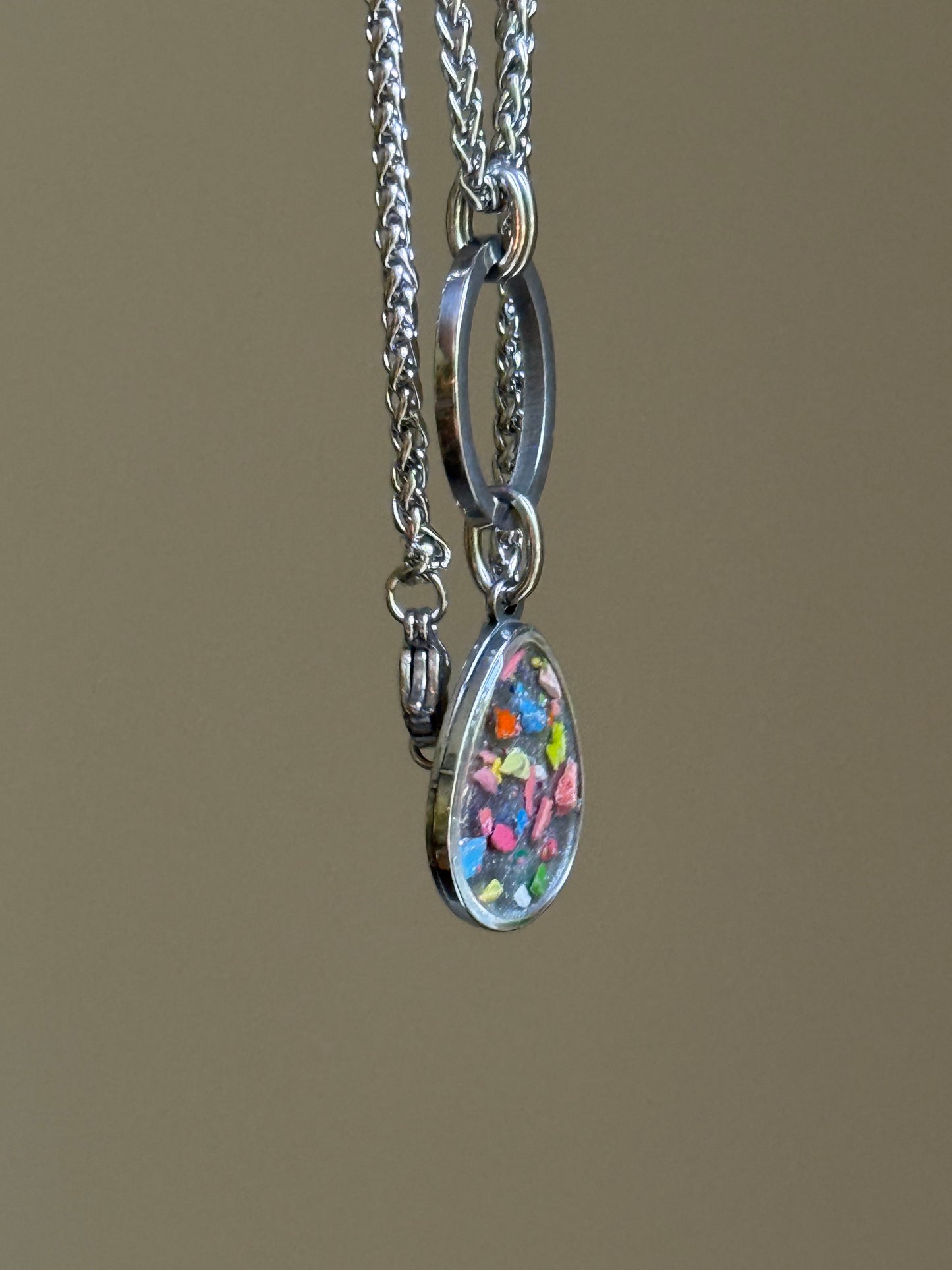 Carmen Necklace (Clearly Colorful)