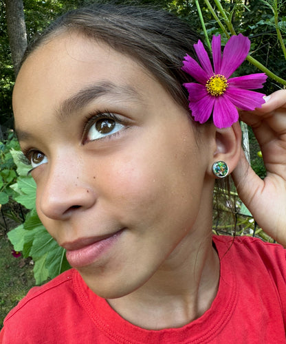 Multicolored Round Studs