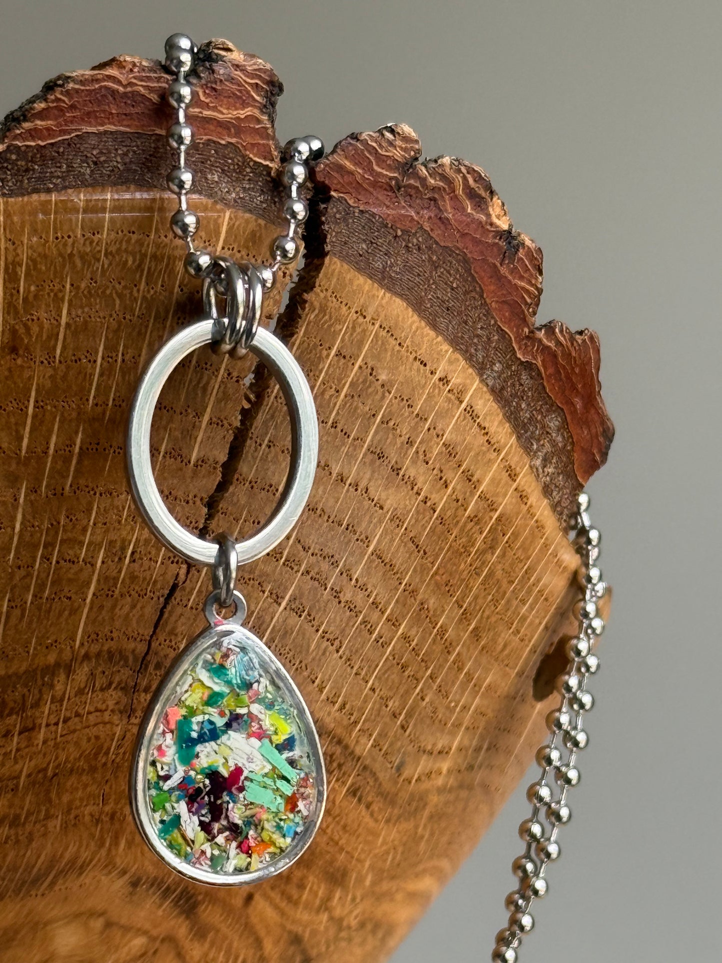 Gloria Necklace (Palm Breeze)