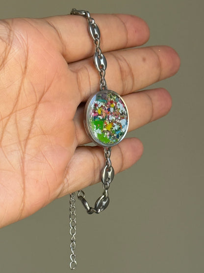 Enamórese del verde azulado 