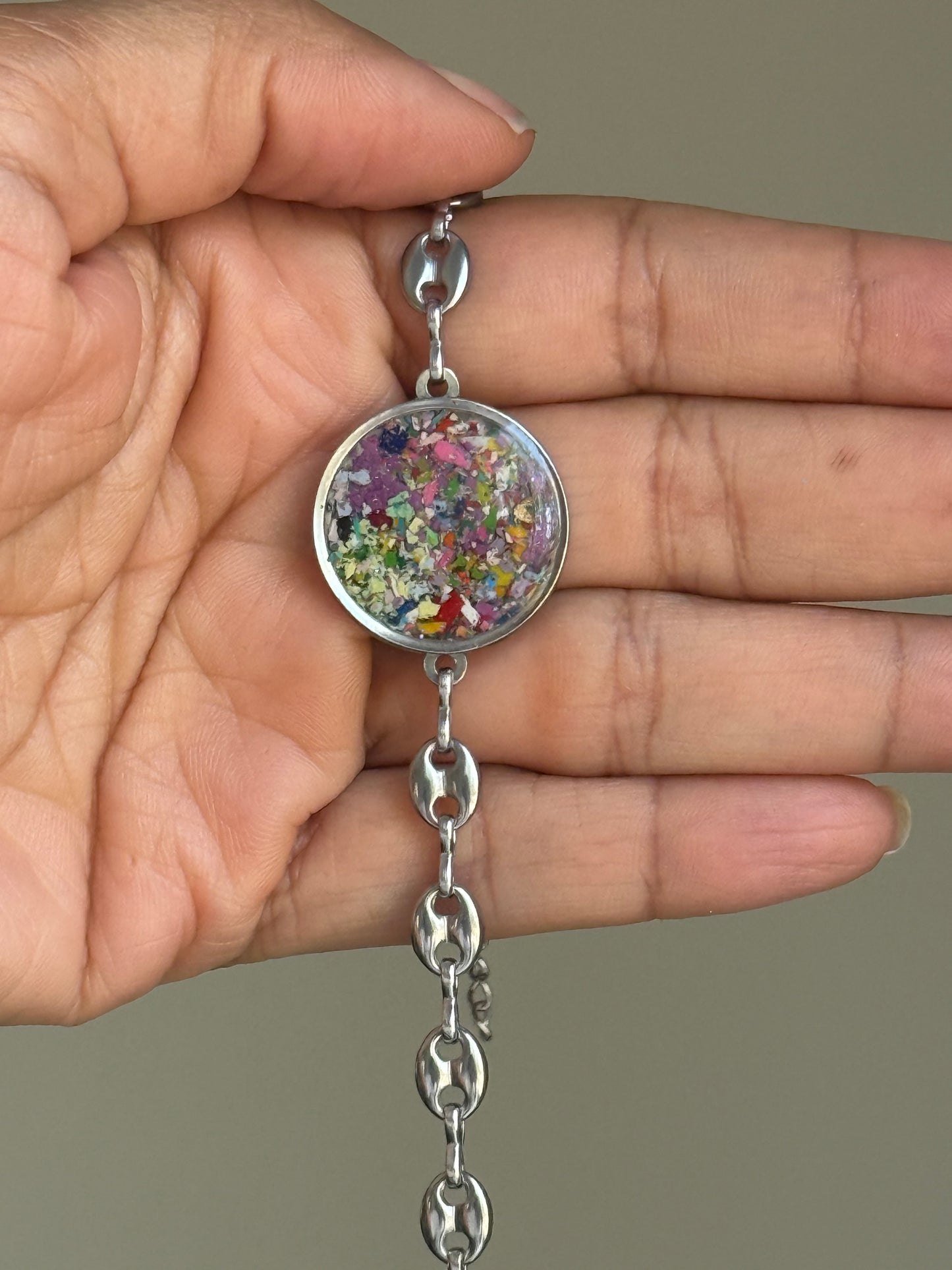 Enamórese del verde azulado 