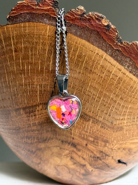 Sarai Small Crayon Heart Pendant (Pink Palm)