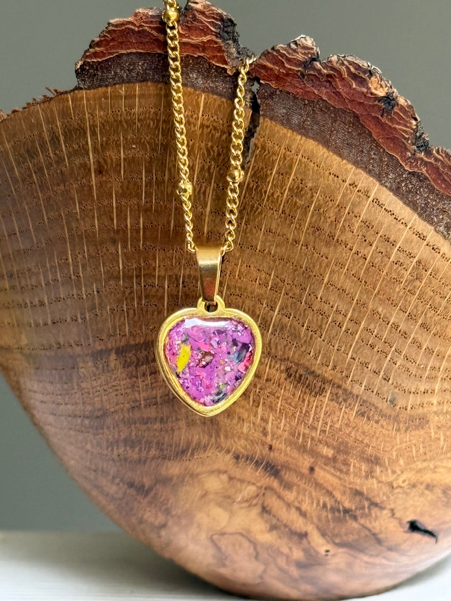 Sarai Small Crayon Heart Pendant (Purples - Gold-2)