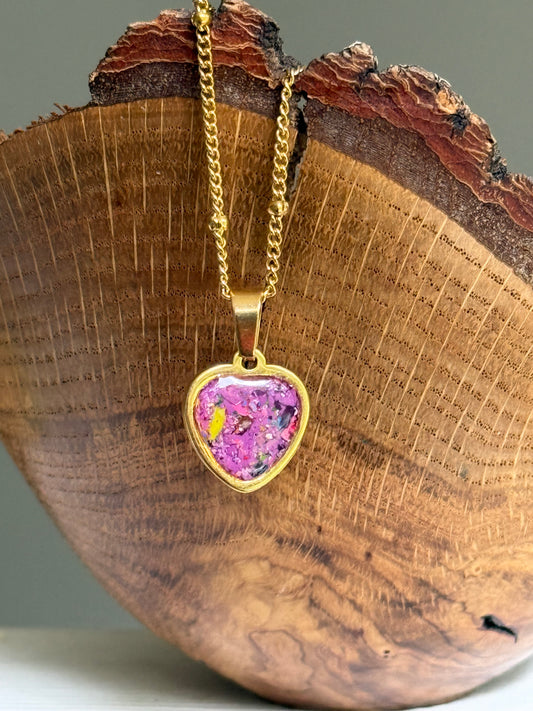 Sarai Small Crayon Heart Pendant (Purples - Gold-2)