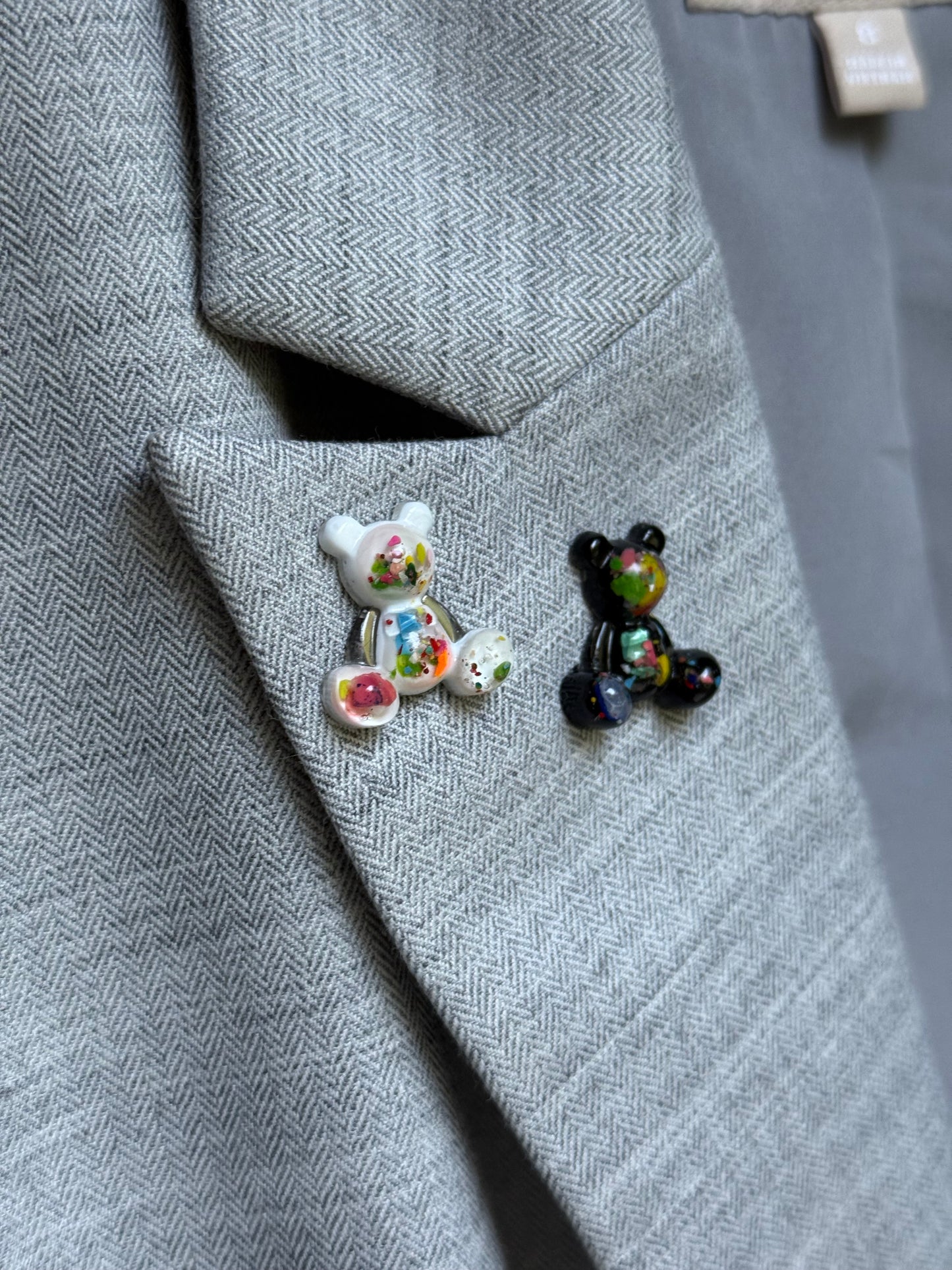 Crayon Bear Push Pin (Black & White)