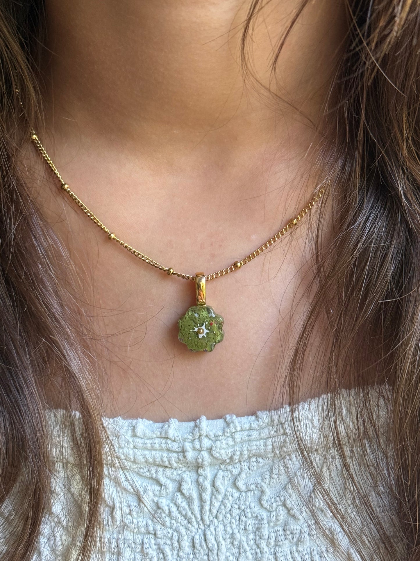 Crayon Bloom Pendant (Olive - Gold Plated)