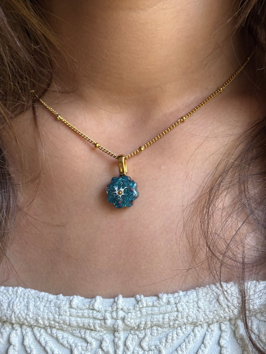 Crayon Bloom Pendant (Metallic Turquoise - Gold Plated)