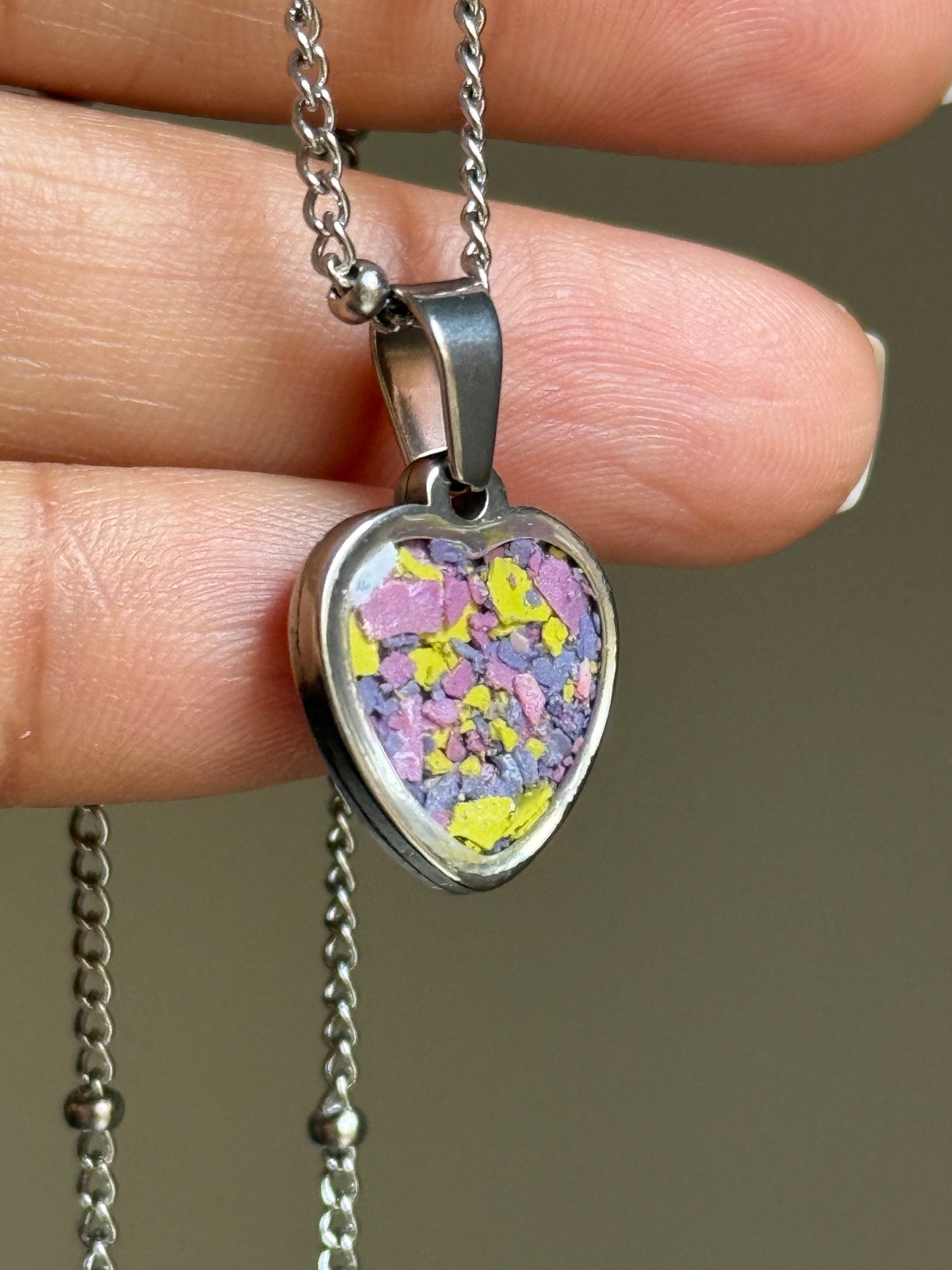 Sarai Heart Pendant (Poppy)