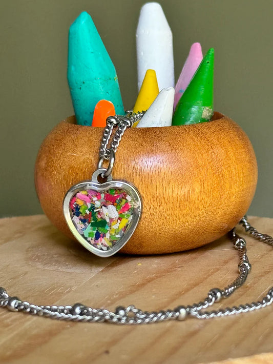 Multicolor Small Viva Heart Necklace