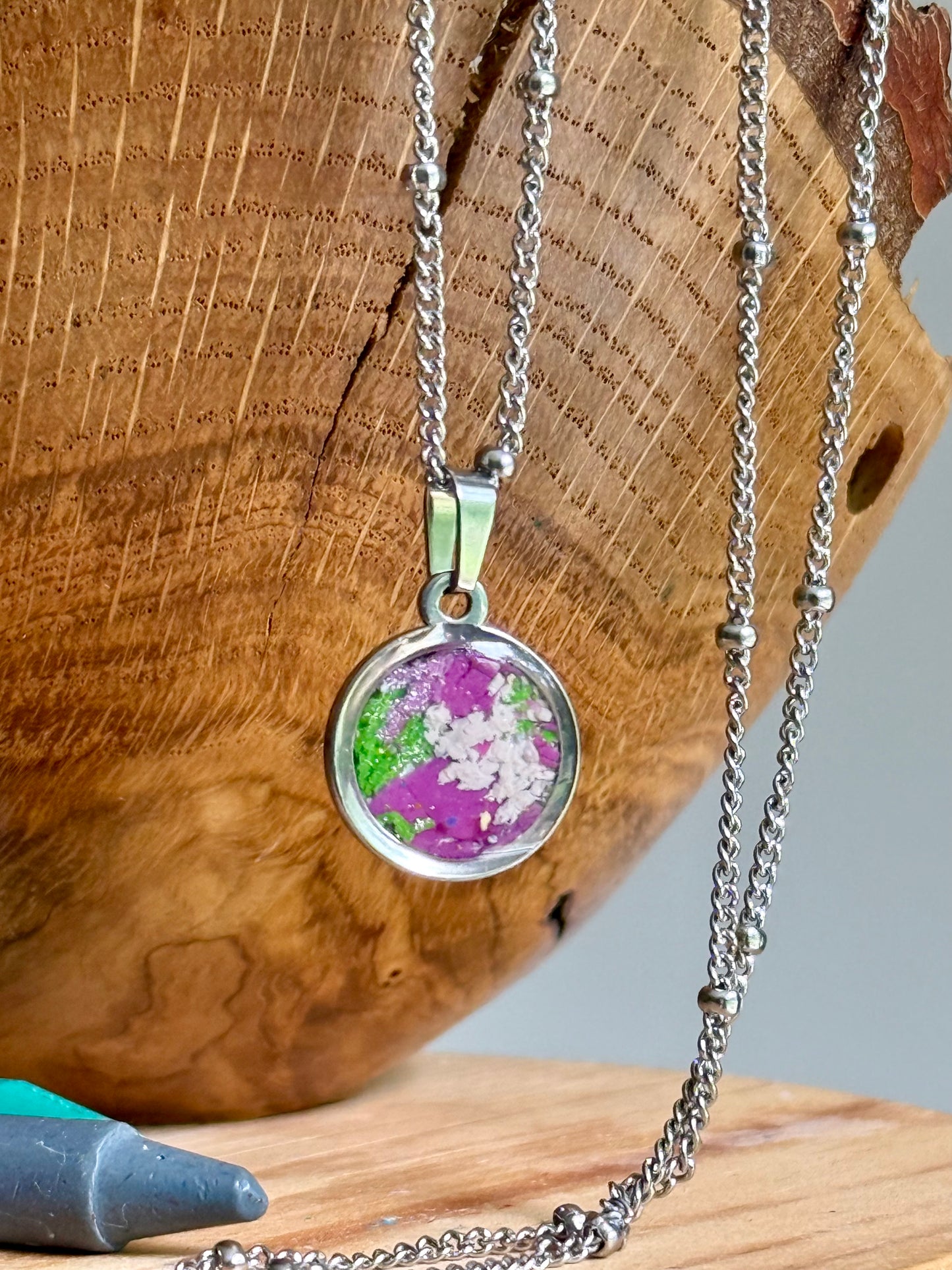 Azalea Round Necklace
